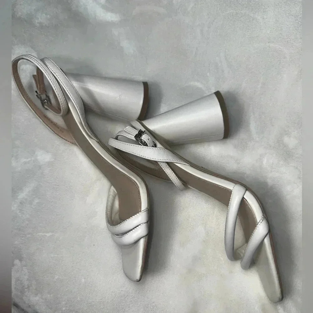 Sam Edelman size 7 - Picture 4 of 9